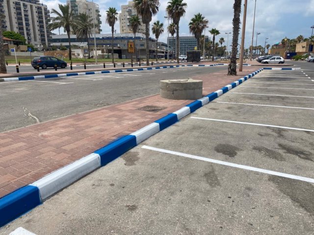 חניה בכחול לבן - ארכיון